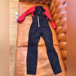 Lemorecn kids performance wetsuit long sleeves  for Boys & Girls youth size 12